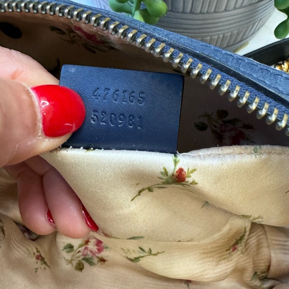 GUCCI Marmont Light Blue Denim Bag Pouch Clutch Embroidered Flowers 🌺 - Picture 8 of 9